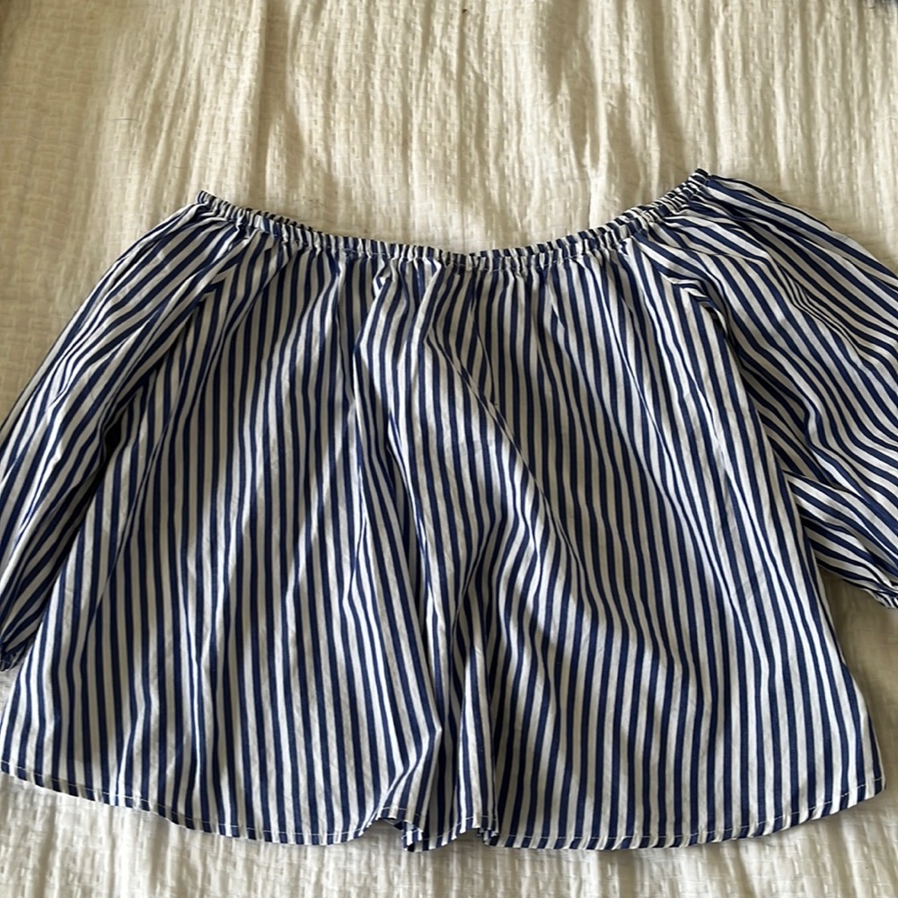 Cute blouse